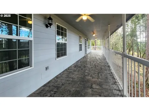 160 Spirit Lane Roseburg OR 97471