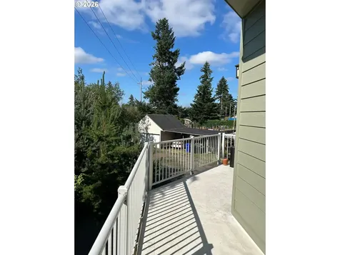 8780 SE Flavel Street Portland OR 97266