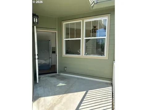 8780 SE Flavel Street Portland OR 97266