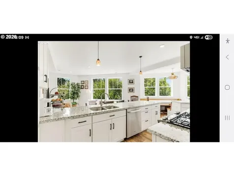 8780 SE Flavel Street Portland OR 97266