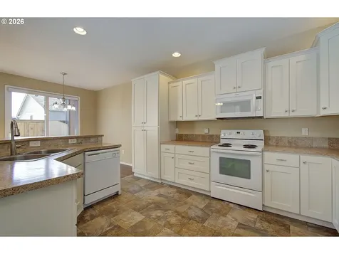 5732 L Street Washougal WA 98671