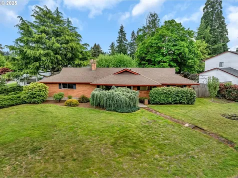 8203 NE 27th Street Vancouver WA 98662