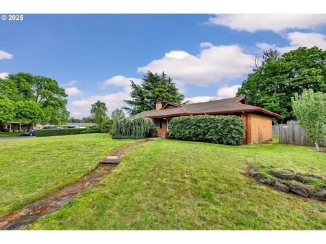 8203 NE 27th Street Vancouver WA 98662