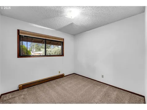 8203 NE 27th Street Vancouver WA 98662