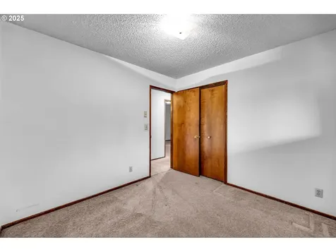 8203 NE 27th Street Vancouver WA 98662