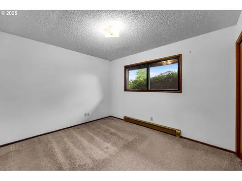 8203 NE 27th Street Vancouver WA 98662