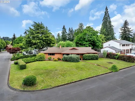 8203 NE 27th Street Vancouver WA 98662