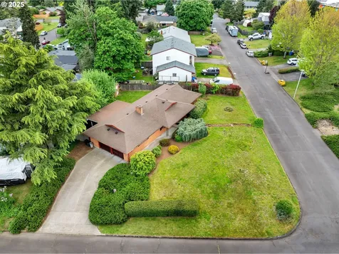 8203 NE 27th Street Vancouver WA 98662