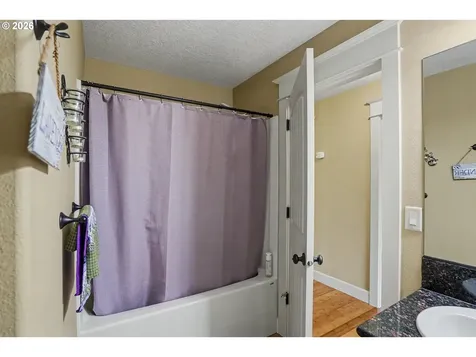 801 Pintail Street Silverton OR 97381