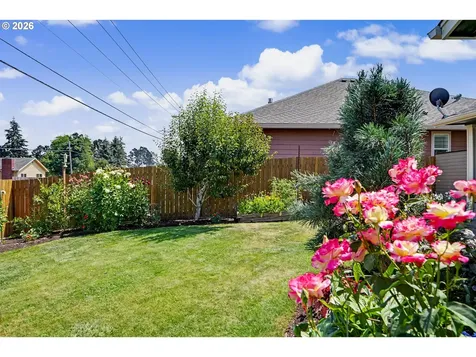 801 Pintail Street Silverton OR 97381