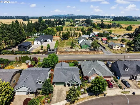 801 Pintail Street Silverton OR 97381