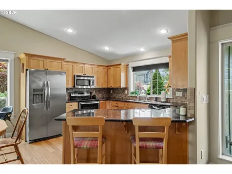 801 Pintail Street Silverton OR 97381
