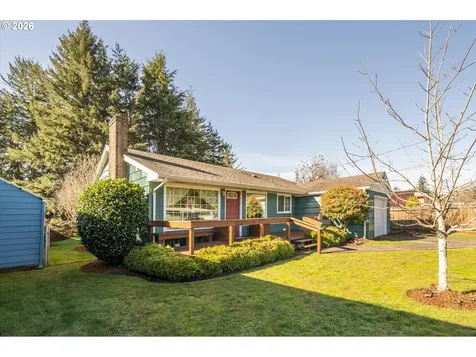 2035 Juniper Avenue Coos Bay OR 97420