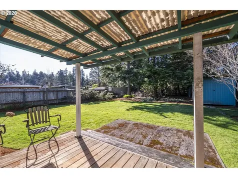 2035 Juniper Avenue Coos Bay OR 97420