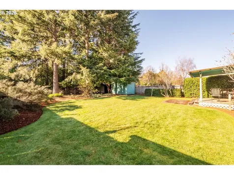 2035 Juniper Avenue Coos Bay OR 97420