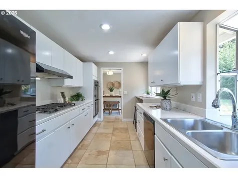 14895 SW Bonnie Brae Street Beaverton OR 97007