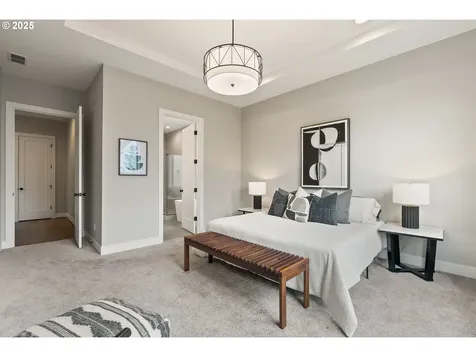8595 SW Holly Lane Portland OR 97223