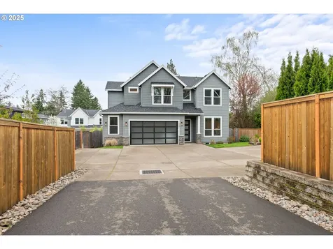 8595 SW Holly Lane Portland OR 97223