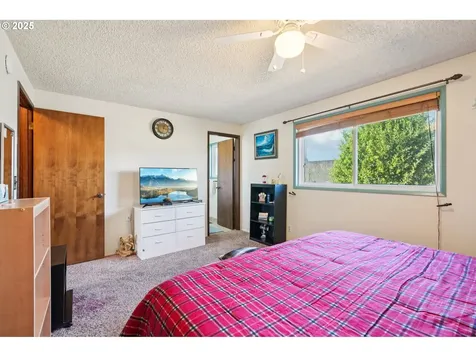 1139 Cynthia Court N Keizer OR 97303