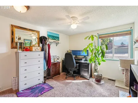 1139 Cynthia Court N Keizer OR 97303