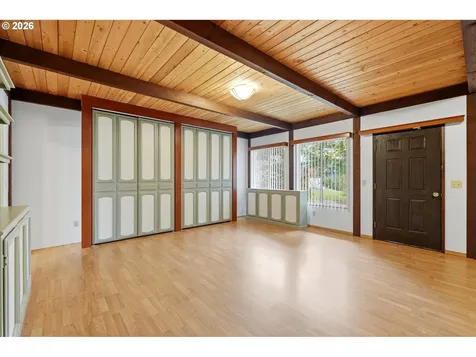 403 409 NE 156th Avenue Portland OR 97230