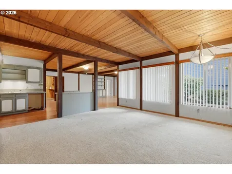 403 409 NE 156th Avenue Portland OR 97230