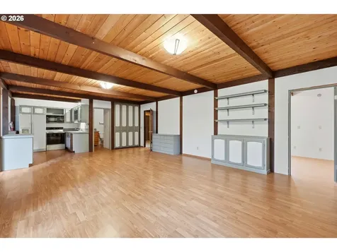 403 409 NE 156th Avenue Portland OR 97230