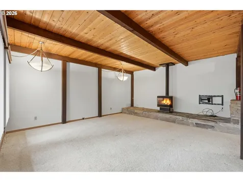403 409 NE 156th Avenue Portland OR 97230