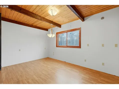 403 409 NE 156th Avenue Portland OR 97230