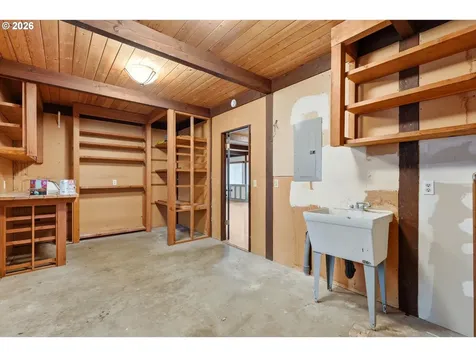 403 409 NE 156th Avenue Portland OR 97230