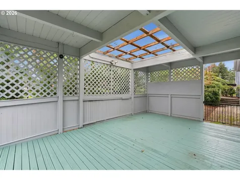 403 409 NE 156th Avenue Portland OR 97230