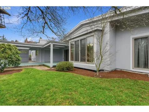 403 409 NE 156th Avenue Portland OR 97230