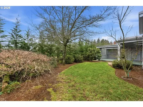 403 409 NE 156th Avenue Portland OR 97230