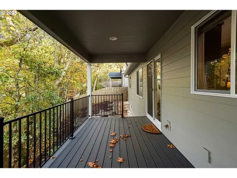 611 Jared Valley Street SE Salem OR 97306