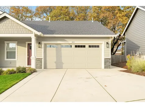 611 Jared Valley Street SE Salem OR 97306