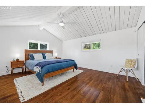 10936 NE Russell Street Portland OR 97220
