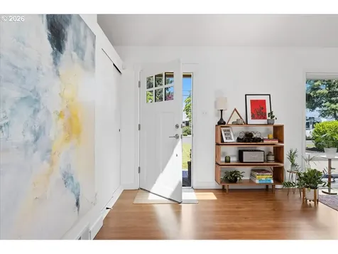10936 NE Russell Street Portland OR 97220