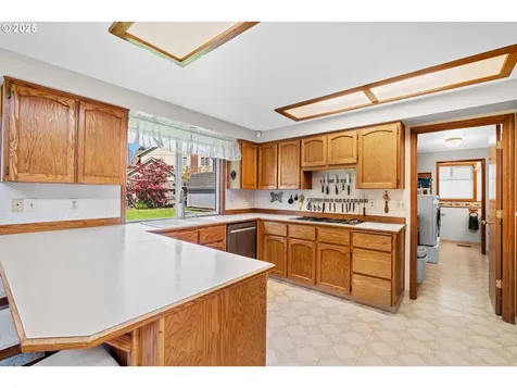 14704 SE 28th Street Vancouver WA 98683