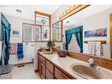 14704 SE 28th Street Vancouver WA 98683