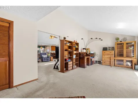 14704 SE 28th Street Vancouver WA 98683
