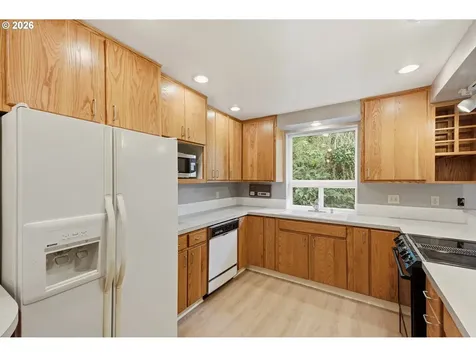 3696 Spring Street S Salem OR 97302