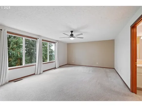 4415 Poplar Way Longview WA 98632