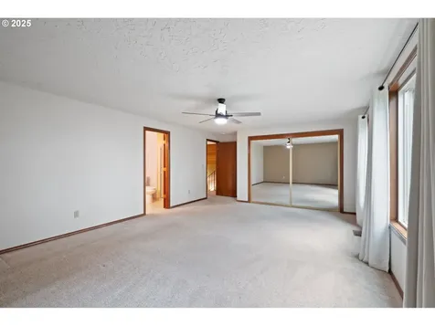 4415 Poplar Way Longview WA 98632
