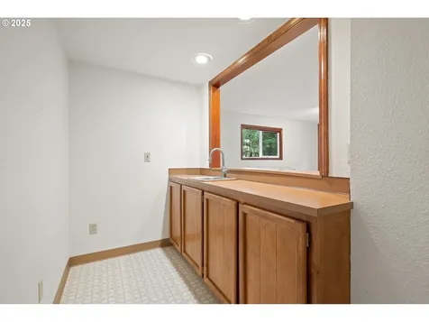 4415 Poplar Way Longview WA 98632