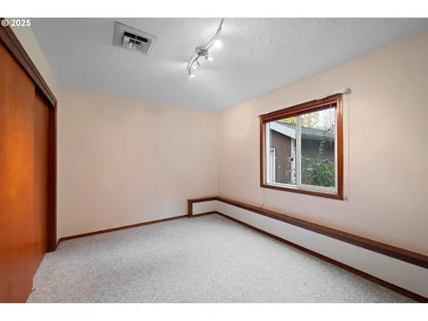 4415 Poplar Way Longview WA 98632