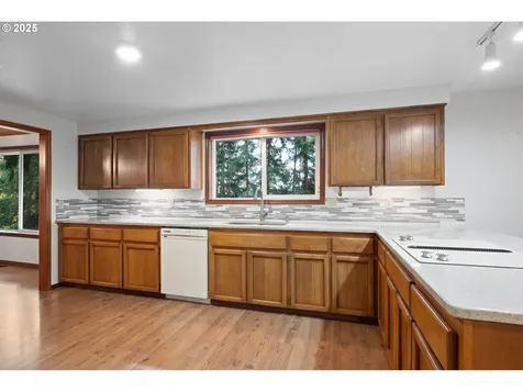 4415 Poplar Way Longview WA 98632