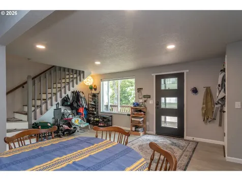 924 NE Central Street Roseburg OR 97470