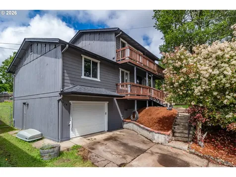 924 NE Central Street Roseburg OR 97470