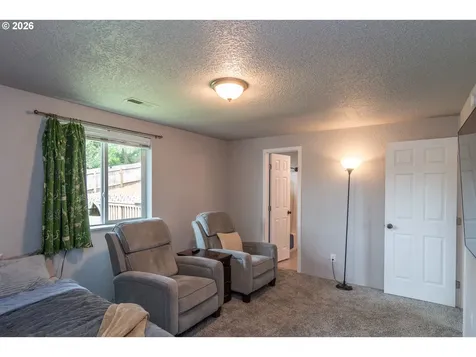 924 NE Central Street Roseburg OR 97470