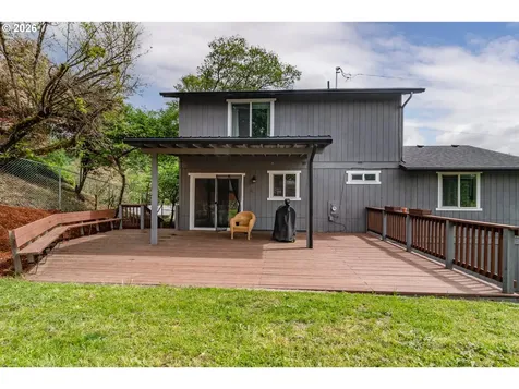 924 NE Central Street Roseburg OR 97470